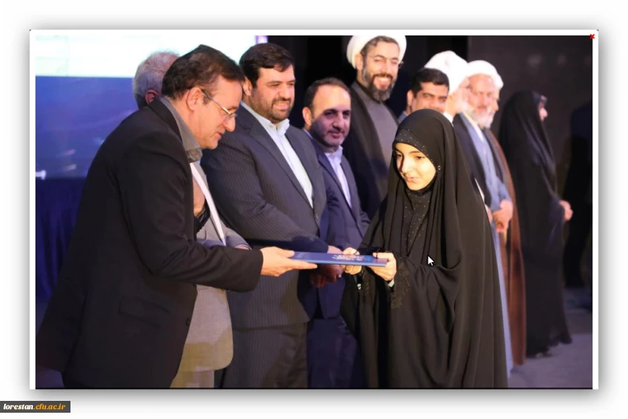 اختتامیه سی هفتمین جشنواره قران و عترت دانشجویان 32 9