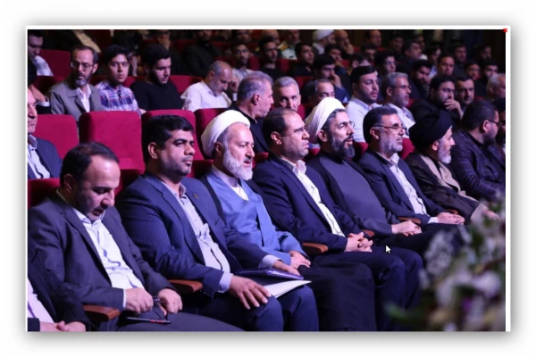 اختتامیه سی هفتمین جشنواره قران و عترت دانشجویان 32 4