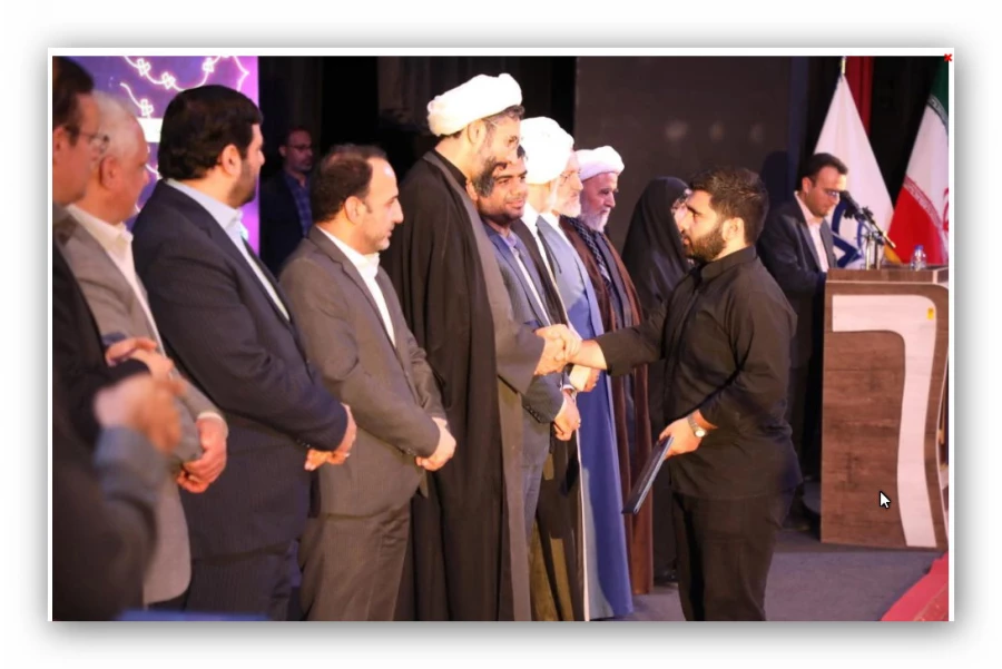 اختتامیه سی هفتمین جشنواره قران و عترت دانشجویان 32 11