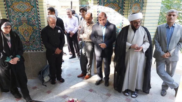 مراسم بدرقه کاروان راهیان اربعین حسینی دانشگاه فرهنگیان لرستان 7