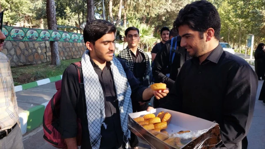 مراسم بدرقه کاروان راهیان اربعین حسینی دانشگاه فرهنگیان لرستان 11