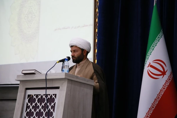 آیین معارفه سرپرست نهاد نمایندگی مقام معظم رهبری در دانشگاه فرهنگیان استان لرستان و معرفی مسئول نهاد دانشگاه لرستان و تکریم مسئول پیشین این نهاد برگزار شد 10