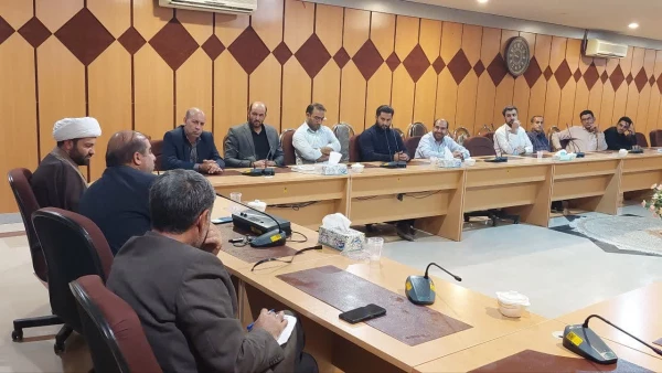 جلسه نشست صمیمی مسئول نهاد مقام معظم رهبری در دانشگاه فرهنگیان لرستان با حضور مسئولان مدیریت استان و کارکنان پردیس علامه طباطبایی لرستان 5