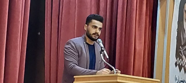 جلسه نشست دانشجویی در دانشگاه فرهنگیان پردیس علامه طباطبایی لرستان از کارنامه دولت تا فتح قلها 7