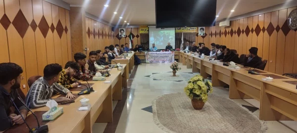 برگزاری کارگاه آموزشی  آشنایی با اصول  کوهنوردی 3