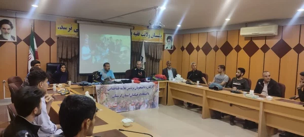 برگزاری کارگاه آموزشی  آشنایی با اصول  کوهنوردی 4