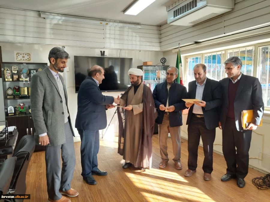 جلسه تودیع و معارفه فرمانده بسیج اساتید دانشگاه فرهنگیان استان لرستان 2