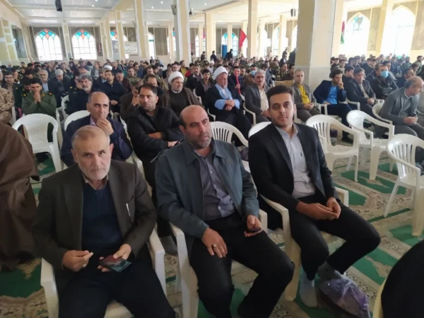 حضور اساتید و کارکنان دانشگاه فرهنگیان لرستان در مراسم بزرگداشت چهارمین سالگرد شهادت "سردار حاج قاسم سلیمانی" در مصلای الغدیر به (روایت تصویر) 2