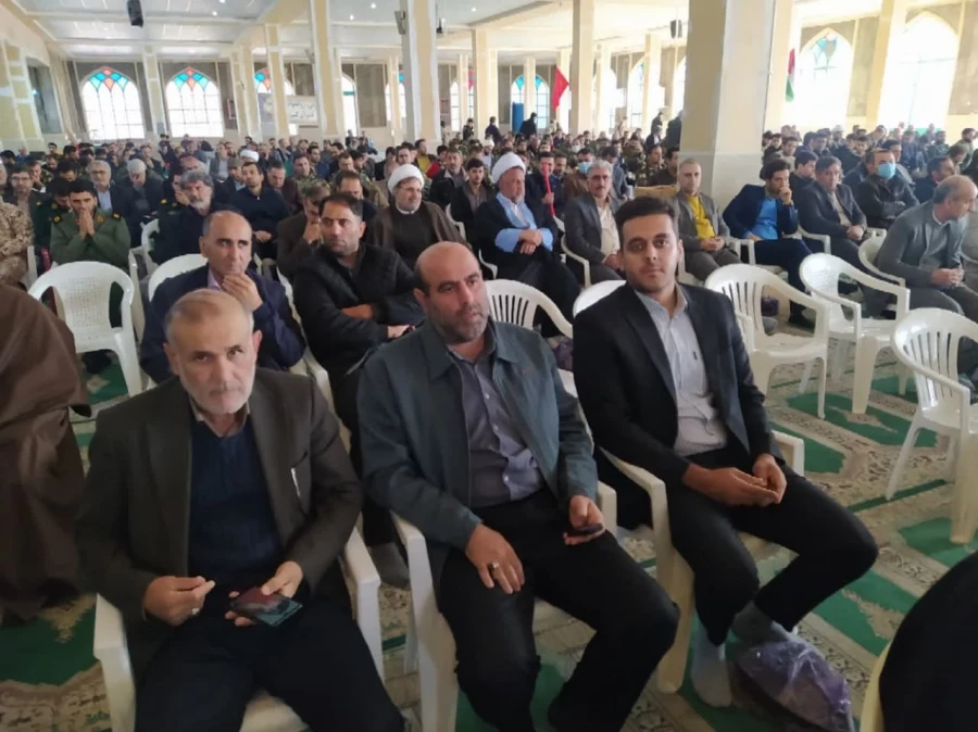 حضور اساتید و کارکنان دانشگاه فرهنگیان لرستان در مراسم بزرگداشت چهارمین سالگرد شهادت "سردار حاج قاسم سلیمانی" در مصلای الغدیر به (روایت تصویر) 2