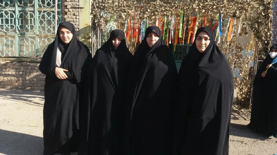 حضور اساتید و کارکنان دانشگاه فرهنگیان لرستان در مراسم بزرگداشت چهارمین سالگرد شهادت "سردار حاج قاسم سلیمانی" در مصلای الغدیر به (روایت تصویر) 2