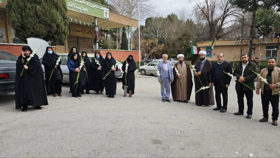 آیین غبار روبی مزار شهداء و شهیدای گمنام  در ایام الله دهه فجر انقلاب اسلامی 16