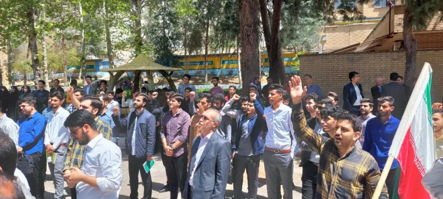 برپایی مراسم حمایت همه جانبه جامعه دانشگاهیان دانشگاه فرهنگیان استان لرستان از حملات مقتدرانه و پرصلابت دلاورردان سپاه 10