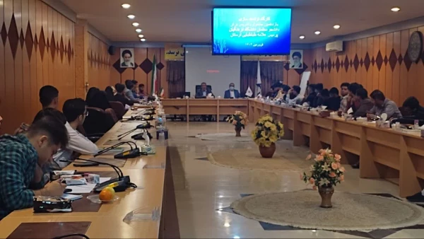 جلسه کارگاه توانمندسازی یازدهمین جشنواره الگوی برتر تدریس دانشگاه فرهنگیان لرستان  8