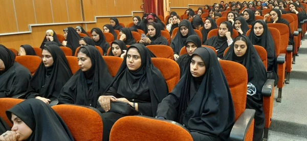 تجلیل از دانشجویان برتر دانشگاه فرهنگیان استان لرستان با حضور مشاور وزیر آموزش وپرورش  5