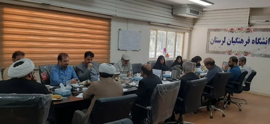 جلسه ستاد اقامه نماز و مهدویت دانشگاه فرهنگیان لرستان تشکیل شد 4