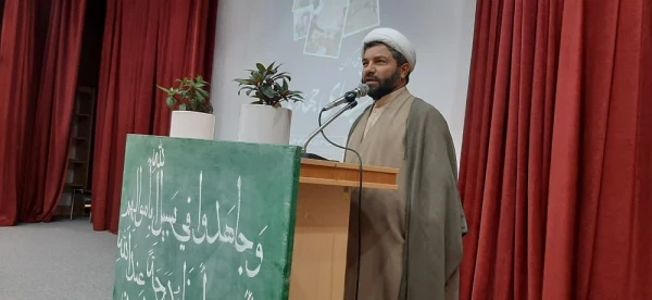 تجلیل از جهادگران پنج شنبه های جهادی دانشگاه فرهنگیان لرستان  5