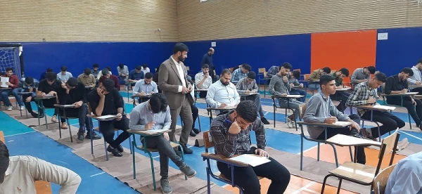 بازدید مسئولین دانشگاه فرهنگیان لرستان از روند برگزاری امتحانات نیم سال دوم تحصیلی دانشجو معلمان  2