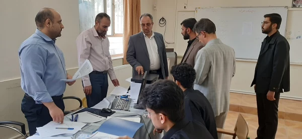 بازدید نماینده مرکز برنامه ریزی و توسعه منابع انسانی وزارت آموزش و پرورش از روند ارزیابی تکمیلی داوطلبان ورود به دانشگاه فرهنگیان لرستان  5