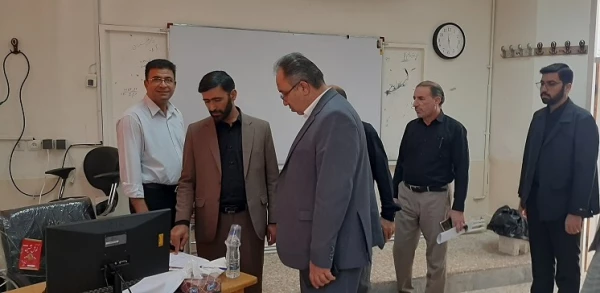 بازدید نماینده مرکز برنامه ریزی و توسعه منابع انسانی وزارت آموزش و پرورش از روند ارزیابی تکمیلی داوطلبان ورود به دانشگاه فرهنگیان لرستان  8