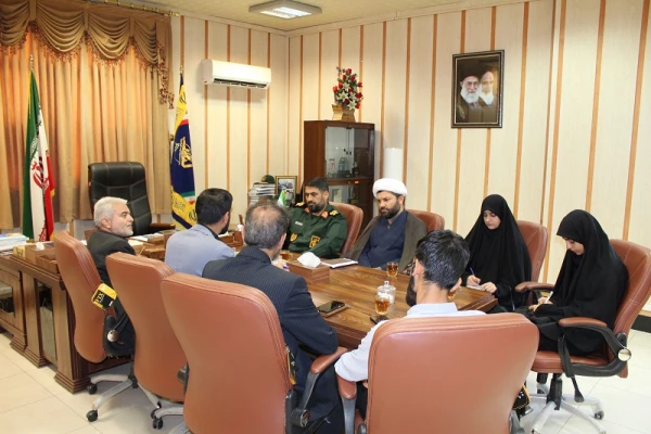 فرمانده سپاه لرستان از برگزاری کنگره شهدای دانشجو معلم استان خبر داد. 2