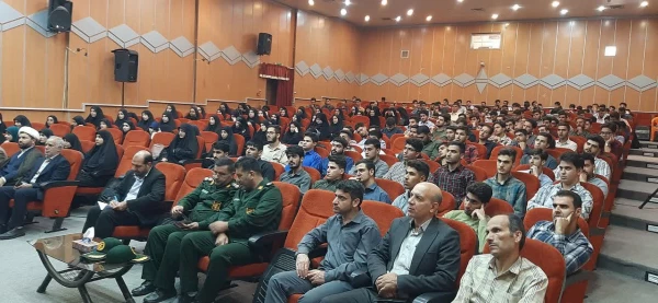 مراسم استقبال از نو دانشجو معلمان دانشگاه فرهنگیان لرستان برگزار شد 9