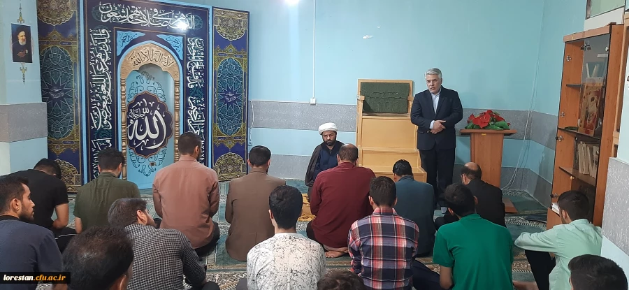 برای داشتن آینده فاخر باید اندیشه معلمان بر جامعه حاکم باشد 2