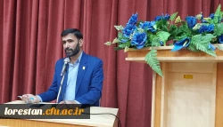 تقویت ارتباطات بین دانشجویان ضروری است 2