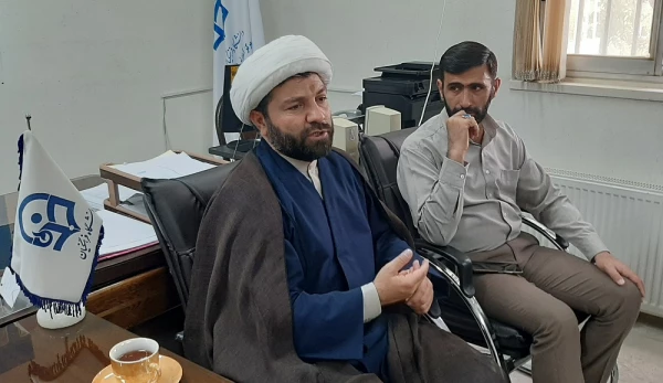 ازدواج های دانشجویی یکی از موضوعات مهم دانشجویان وجوانان است . 4