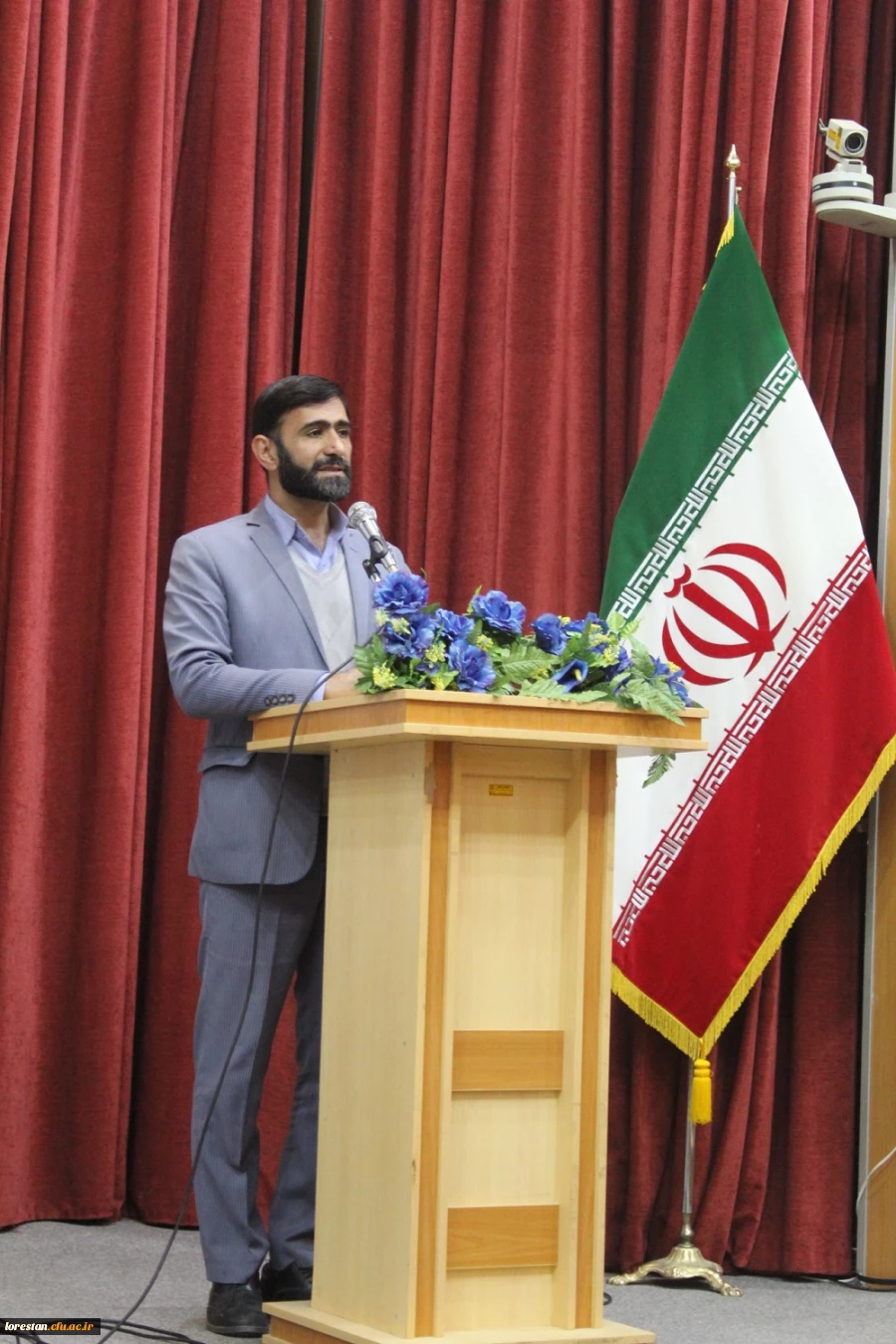 اهمیت توسعه شخصیت و مهارت های فرهنگی و اجتماعی دانشجویان مورد توجه است  2