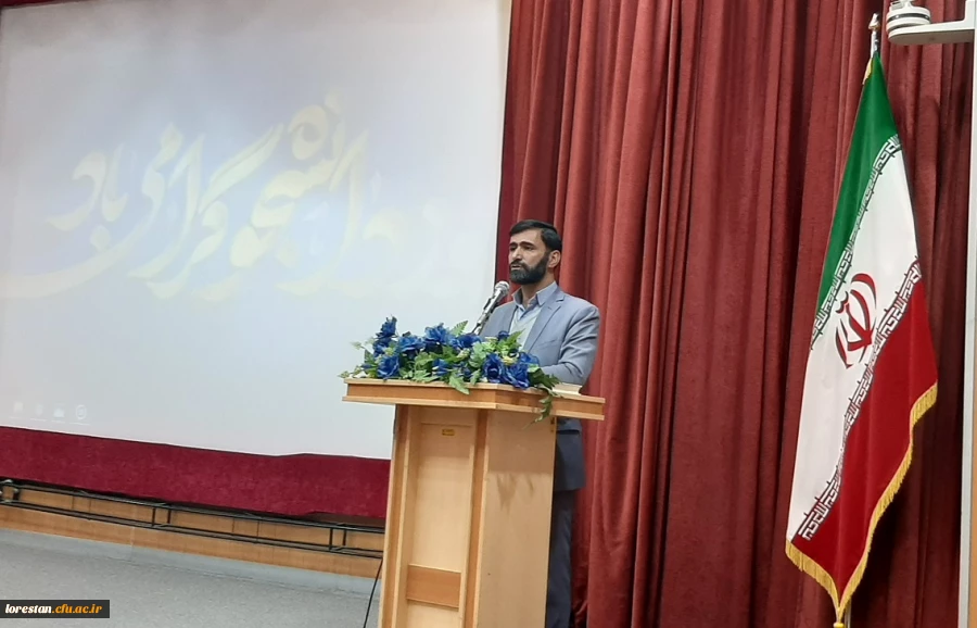 اهمیت توسعه شخصیت و مهارت های فرهنگی و اجتماعی دانشجویان مورد توجه است  2