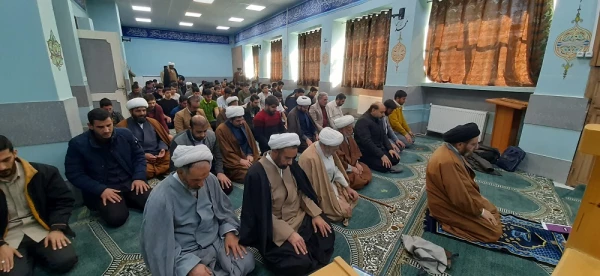  اساتید و دانشجویان ما از نظر کمیت و کیفیت متدین ترین اساتید و دانشجویان دیگرکشور ها هستند 9