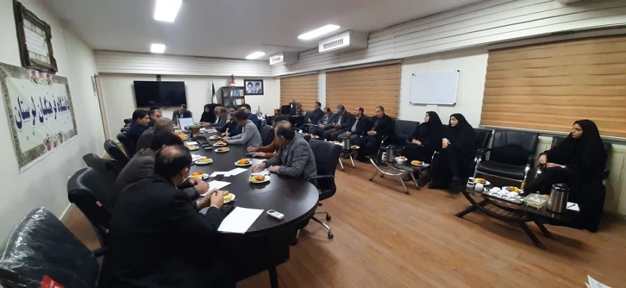 جلسه کارگروه استانی راهبری کارورزی تشکیل شد:  3