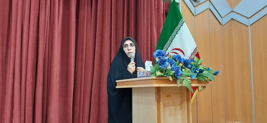 جلسه معرفت افزایی طرح عروج  با موضوع  آموزه های تربیتی درسبک زندگی نمازگزاران  3