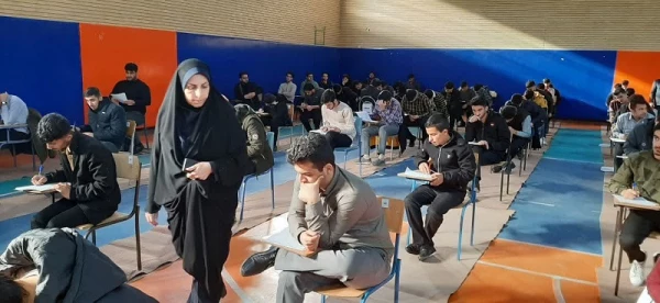 بازدید سرپرست دانشگاه فرهنگیان لرستان از روند برگزاری امتحانات نیم سال اول تحصیلی ۱۴۰۴_۱۴۰۳ 2