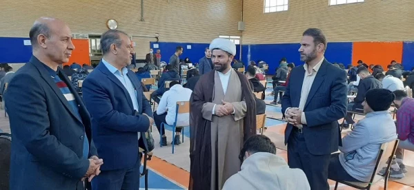 بازدید سرپرست دانشگاه فرهنگیان لرستان از روند برگزاری امتحانات نیم سال اول تحصیلی ۱۴۰۴_۱۴۰۳ 6