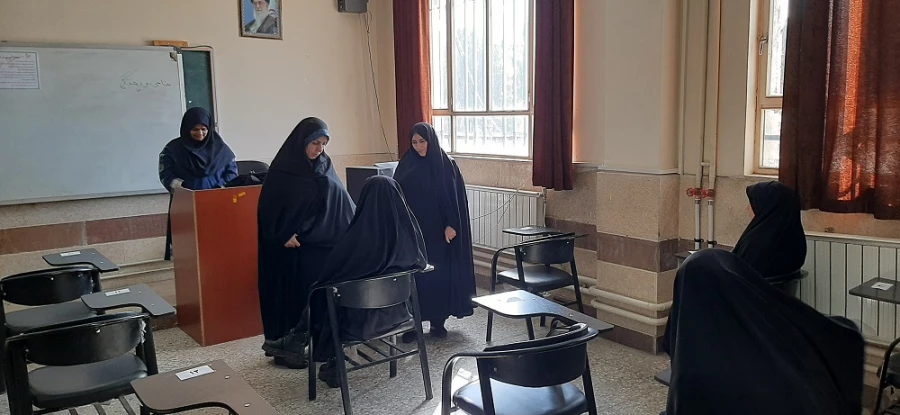 بازدید سرپرست دانشگاه فرهنگیان لرستان  از  مرکز زینب کبری (س) بروجرد  3