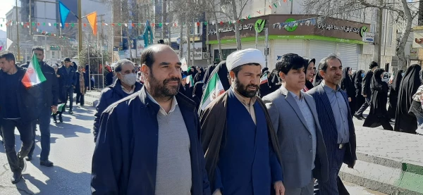 حضور پرشور دانشگاه فرهنگیان لرستان در راهپیمایی ۲۲ بهمن  1403 8