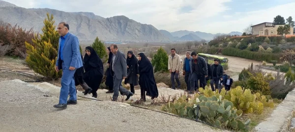 برگزاری اردوی راهیان پیشرفت اساتید دانشگاه فرهنگیان لرستان به مجتمع کشت و صنعت لرستان  3