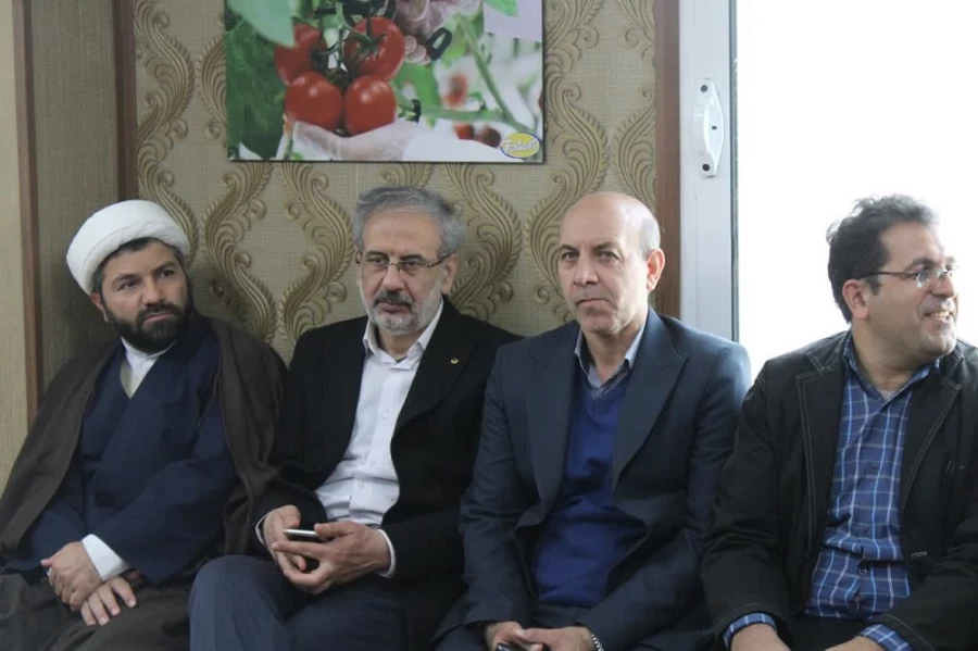 برگزاری اردوی راهیان پیشرفت اساتید دانشگاه فرهنگیان لرستان به مجتمع کشت و صنعت لرستان  6