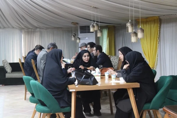 برگزاری اردوی راهیان پیشرفت اساتید دانشگاه فرهنگیان لرستان به مجتمع کشت و صنعت لرستان  8