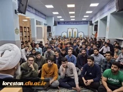 
نشست صمیمی دانشجویی با محوریت جوان مهدوی 
 4