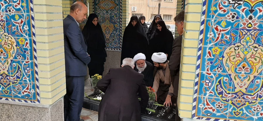 نشست معنوی و معرفتی با موضوع "شهادت، راهنمای بندگی" ویژه اساتید و کارکنان 5