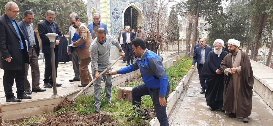 نشست معنوی و معرفتی با موضوع "شهادت، راهنمای بندگی" ویژه اساتید و کارکنان 8