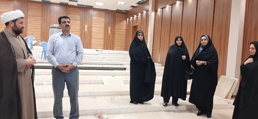 نشست هم اندیشی اساتید و کارکنان مرکز زینب کبری(س) با سرپرست دانشگاه فرهنگیان لرستان  7