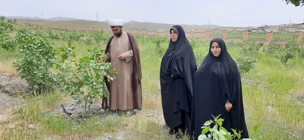 نشست هم اندیشی اساتید و کارکنان مرکز زینب کبری(س) با سرپرست دانشگاه فرهنگیان لرستان  9