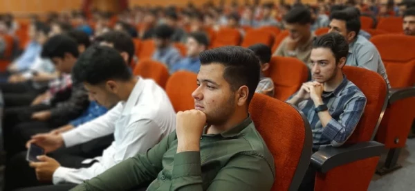 برگزاری مراسم گرامیداشت مقام معلم و دهه سرآمدی آموزش  5