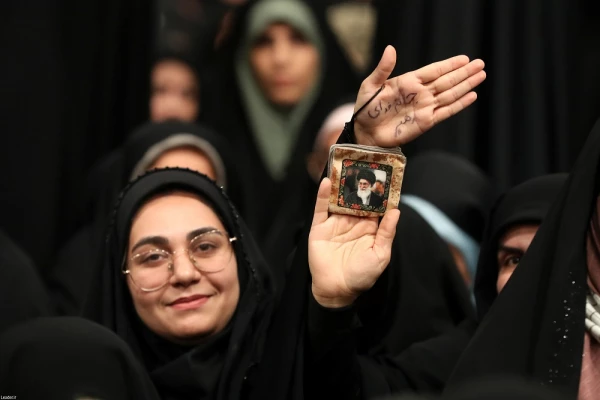 مرکز ثقلِ نظام تعلیم و تربیت، همچنان مهم ترین تاکیدِ رهبر حکیم انقلاب 4