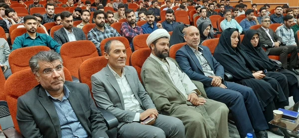 آیین جشن دانش آموختگی دانشجومعلمان ورودی ۱۴۰۰ پردیس علامه طباطبایی لرستان  3