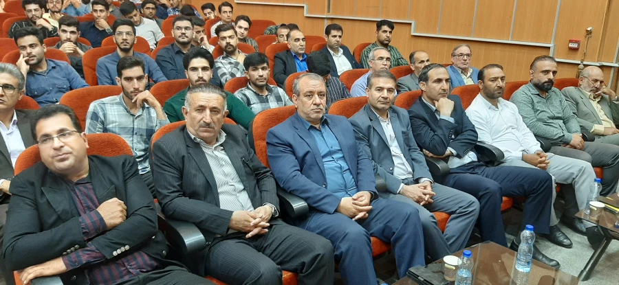 آیین جشن دانش آموختگی دانشجومعلمان ورودی ۱۴۰۰ پردیس علامه طباطبایی لرستان  5