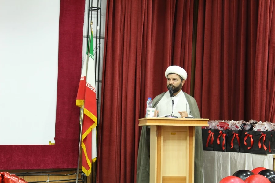  دانش آموختگی دانشجویان ورودی ۱۴۰۰ پردیس آیت الله کمالوند و مرکز زینب کبری(س) بروجرد 6